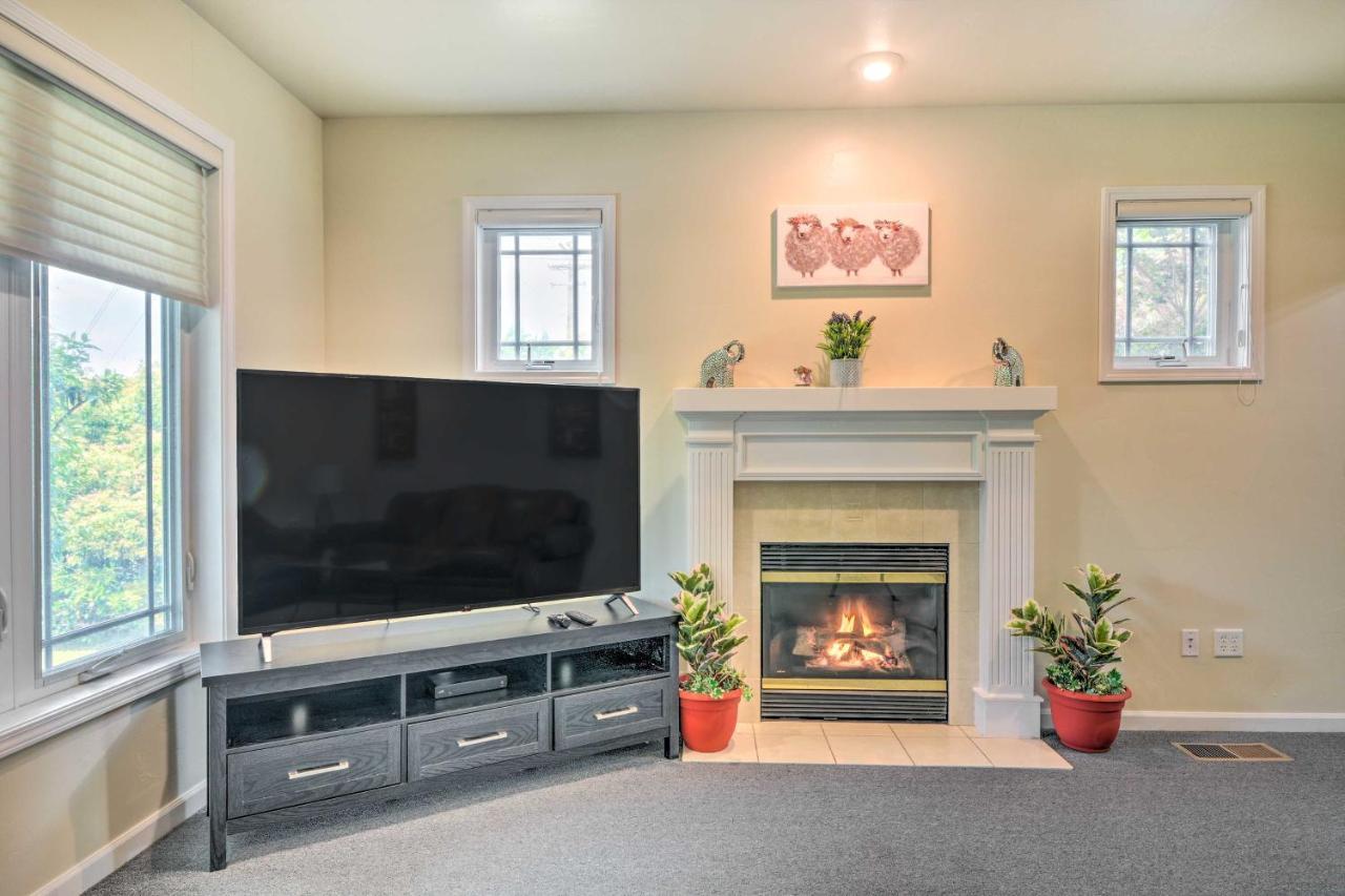 Villa Charming Medford Getaway About 4 Miles To Downtown! Esterno foto